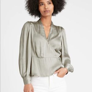 NWT Banana Republic Satin Wrap Top